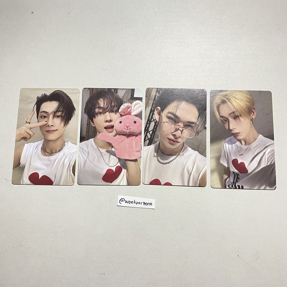 wonluvrzone's tweet photo. ╰┈➤ ❝ [#yangcartz25] ❞  

enhypen r:u nrpc set 

⌯⌲ ₱140 set (4 pc)  
⌯⌲ on hand | can do dop 
⌯⌲ rush sale po, may need lng bayaran 
⤿ 💌 dm / reply to claim

⌗ wts lfb ph jungwon heeseung jay jake sunghoon sunoo ni-ki enhypen lf pc https://t.co/0ui5cUlM3x