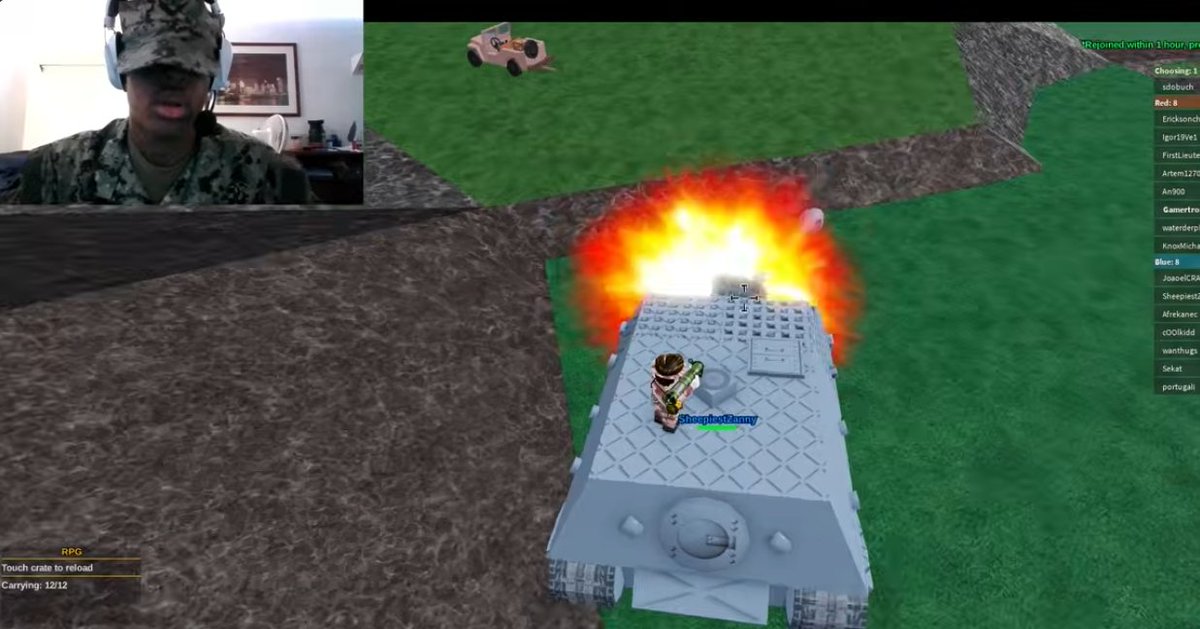 Ashton 🖐👆 tweet media