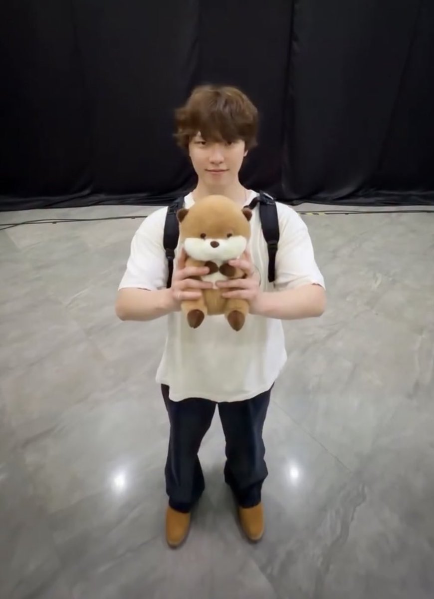 𝑿𝒖 tweet media