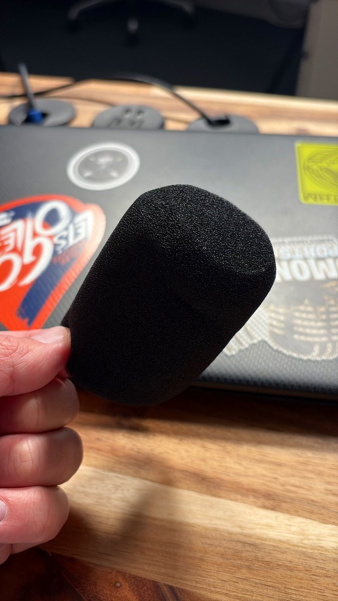 Lieutenant Eric tweet media