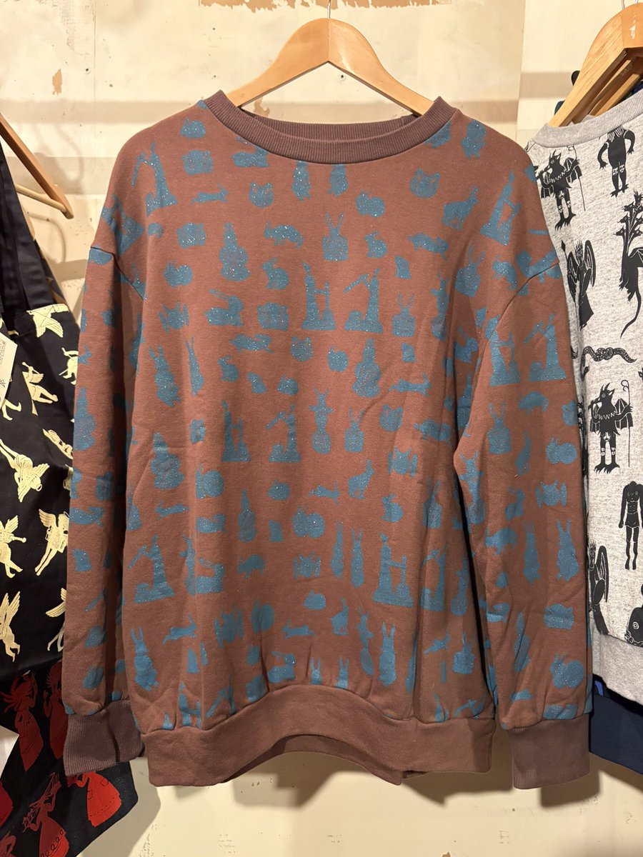 ニヒル牛納品！ tweet media