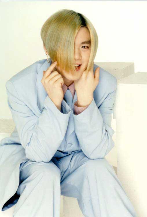 daily H.O.T. tweet media