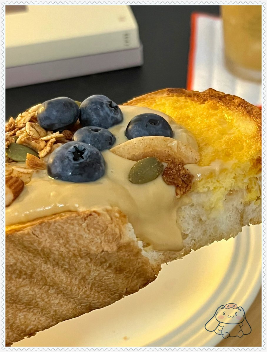 lisa whittaker tweet media