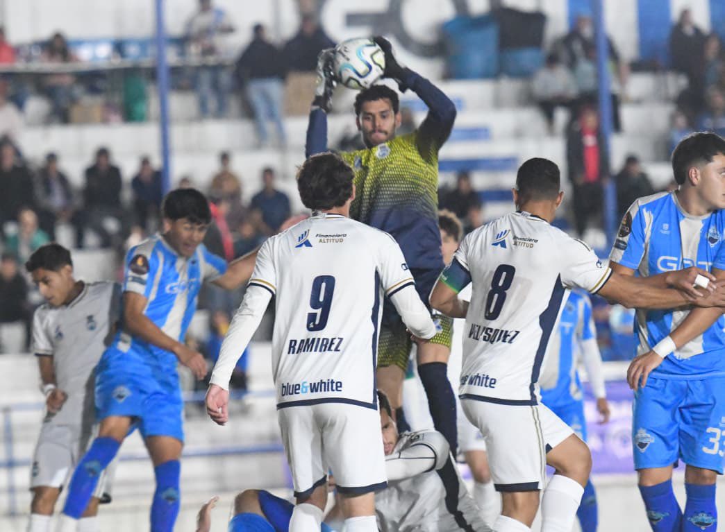 @RealApodacaOficial tweet media