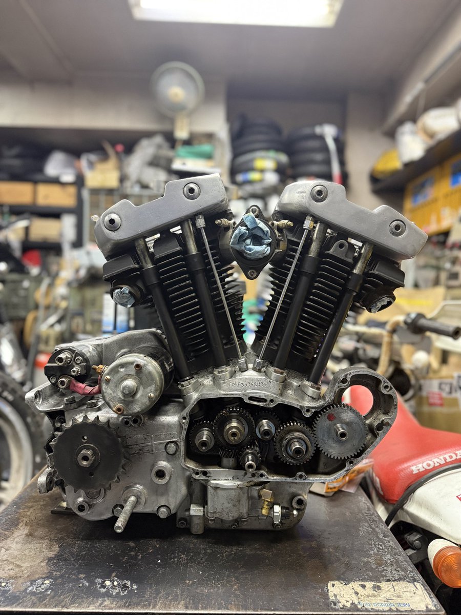 step16branch tweet media