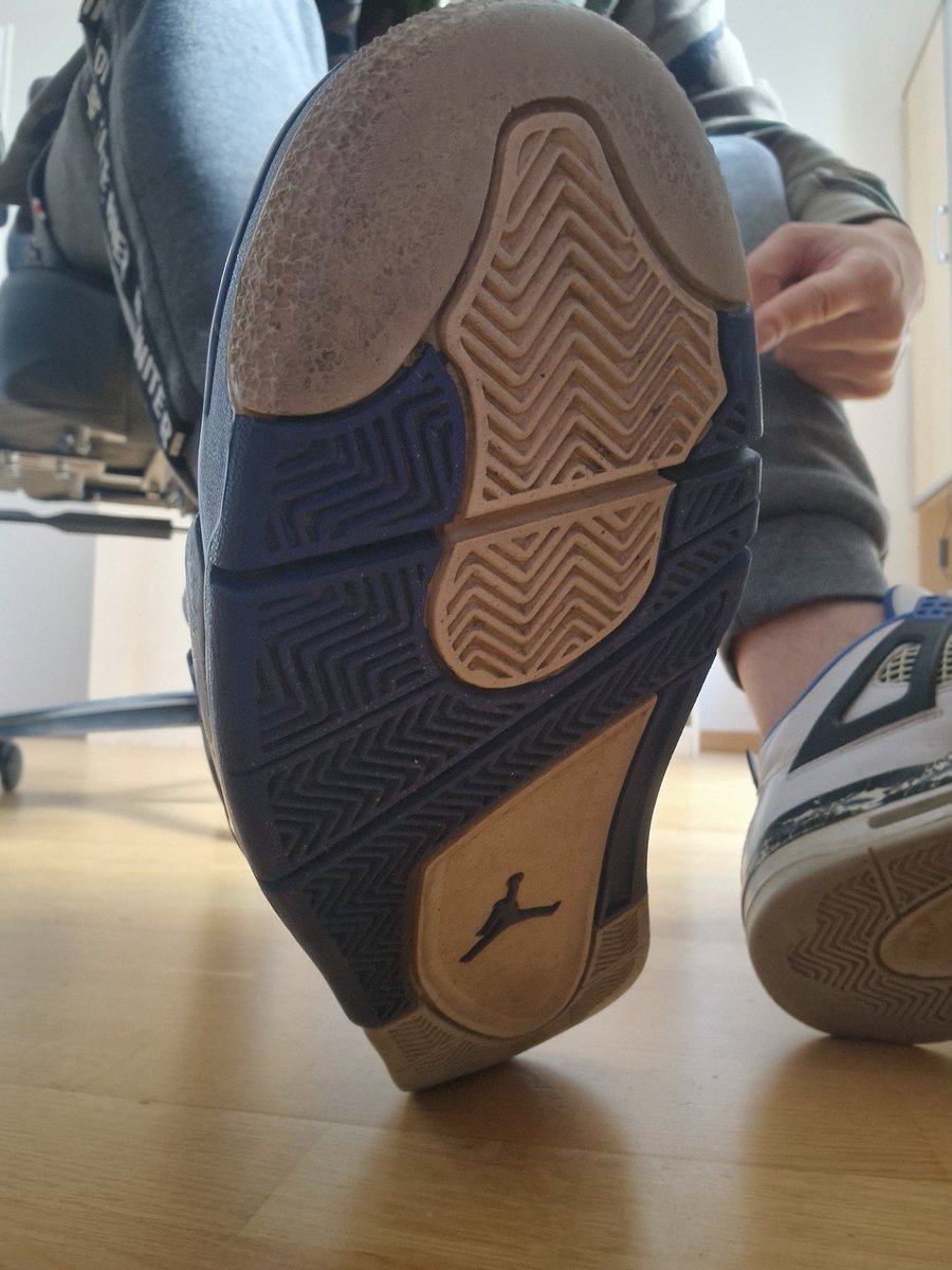 sneakerloveraustria tweet media