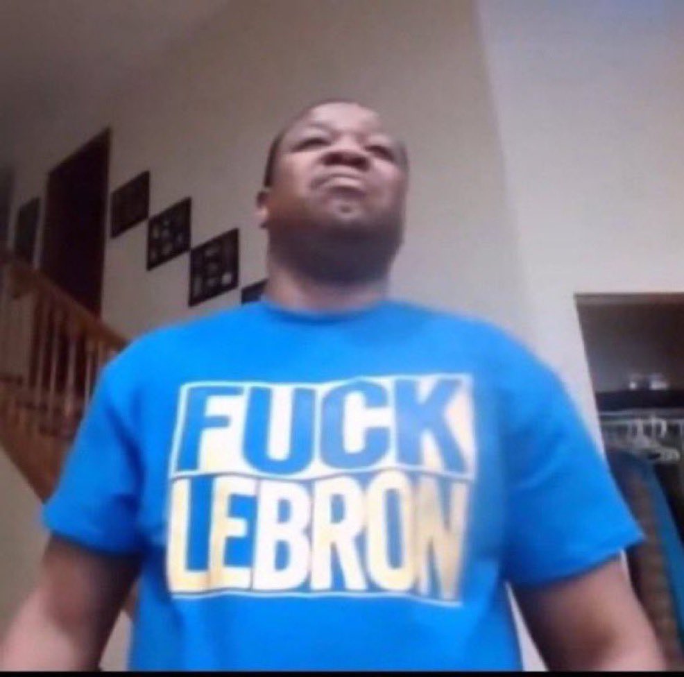 Saint Dingle tweet media