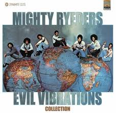 PENTHOUSEG62161's tweet photo. #SampledOrOriginal
Which do you prefer?

Original:
The Mighty Ryeders – Evil Vibrations
https://t.co/x1W4dmYF15

Sampled in:
De La Soul feat. Q-Tip and Vinia Mojica – A Roller Skating Jam Named “Saturdays”
https://t.co/UTTPNHpnVb

Vote below↓
#TheMightyRyeders #DeLaSoul https://t.co/GqEoiAcvhb