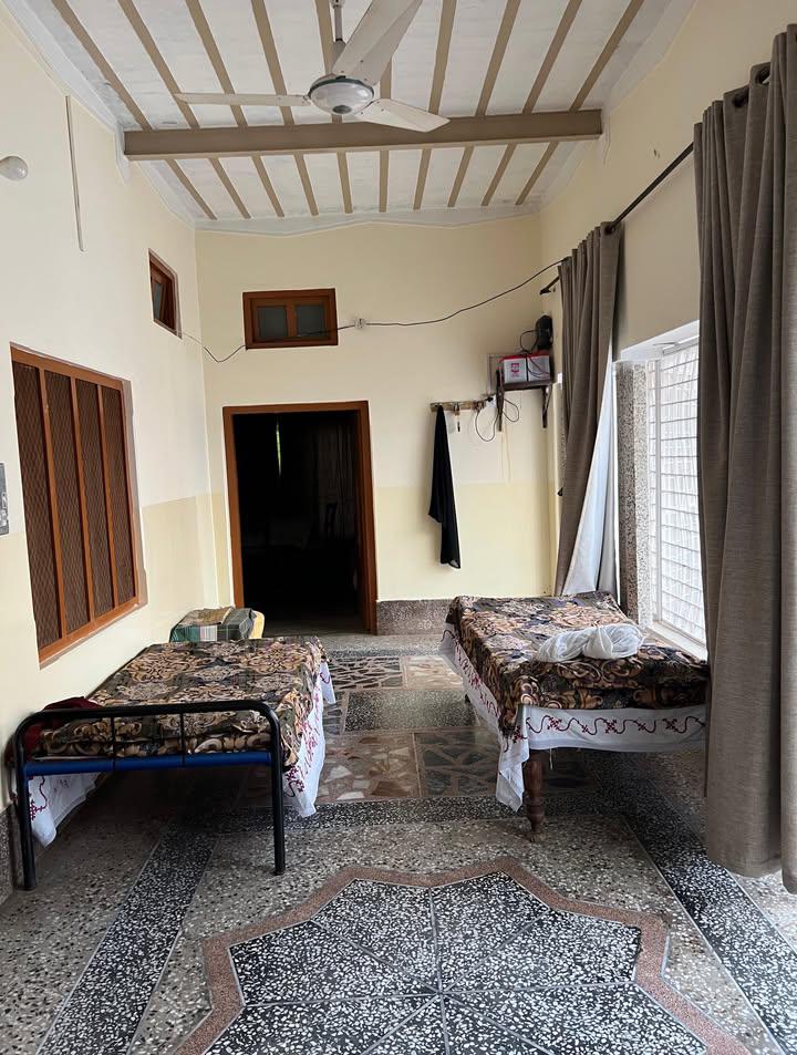 Tabana Khan tweet media