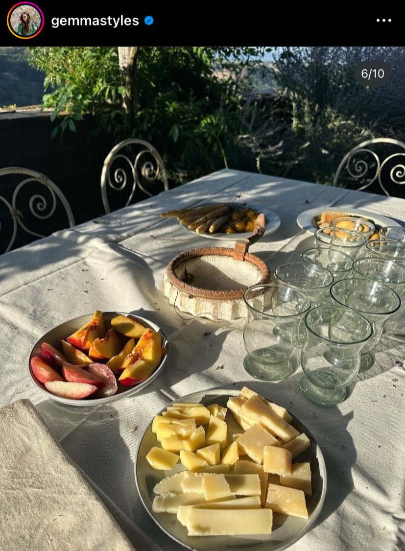 liv 🪩 tweet media