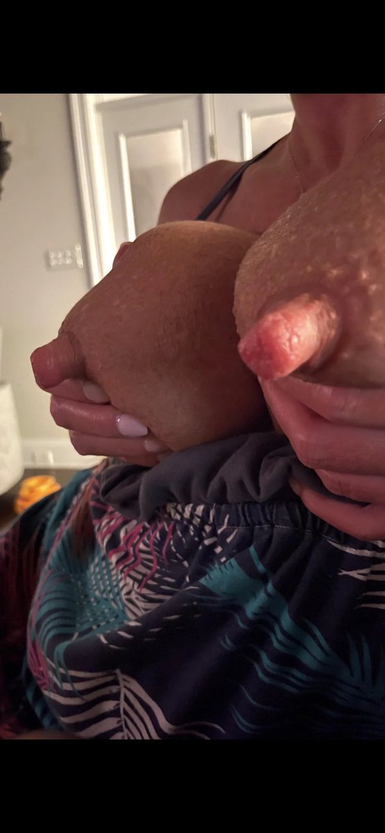 BoobioosA 🌟 37k gold tweet media