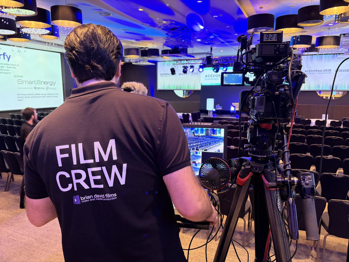 BrianDavidFilms's tweet photo. 🎥 Wembley today

Full house. Multi-camera setup. Smooth live screens from start to finish, capturing every moment in the room.

If you’re planning a conference, we’ve got it covered.

#LiveStreaming #EventFilming #Wembley #CorporateEvents #BrianDavidFilms https://t.co/ZeXrigL44h
