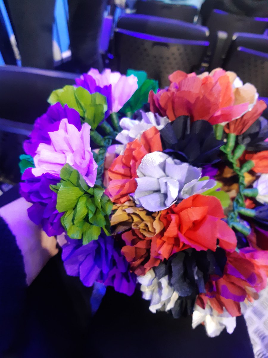 NoNameFace tweet media