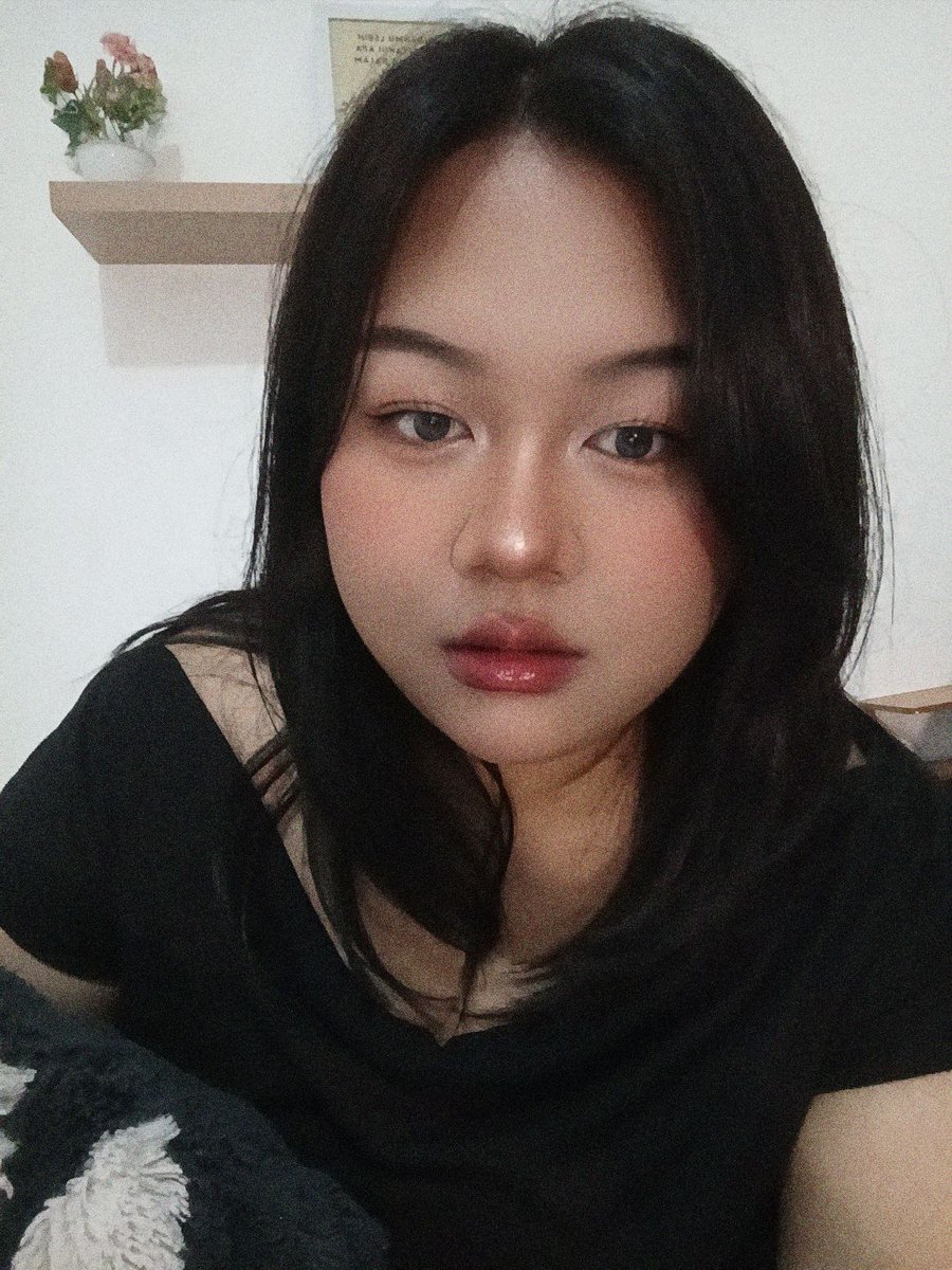 fleabag apologist tweet media