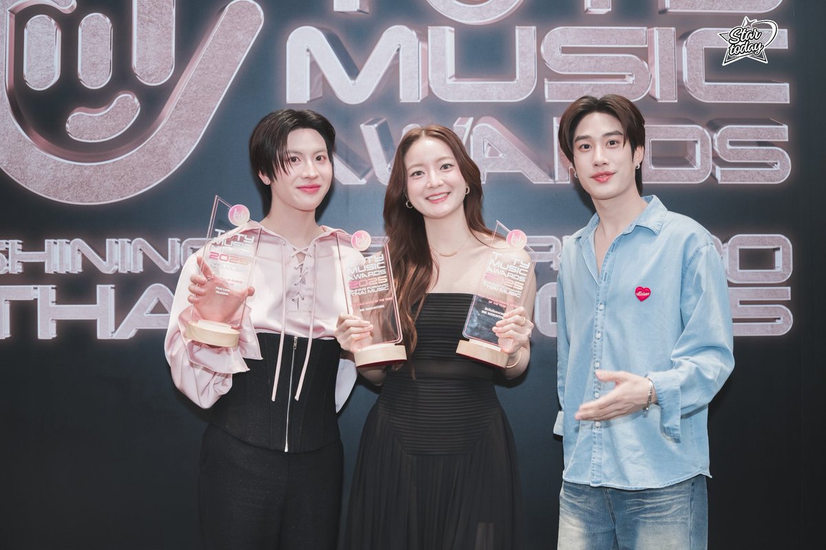 𝐂𝐡 (.◜◡◝ )💢 tweet media