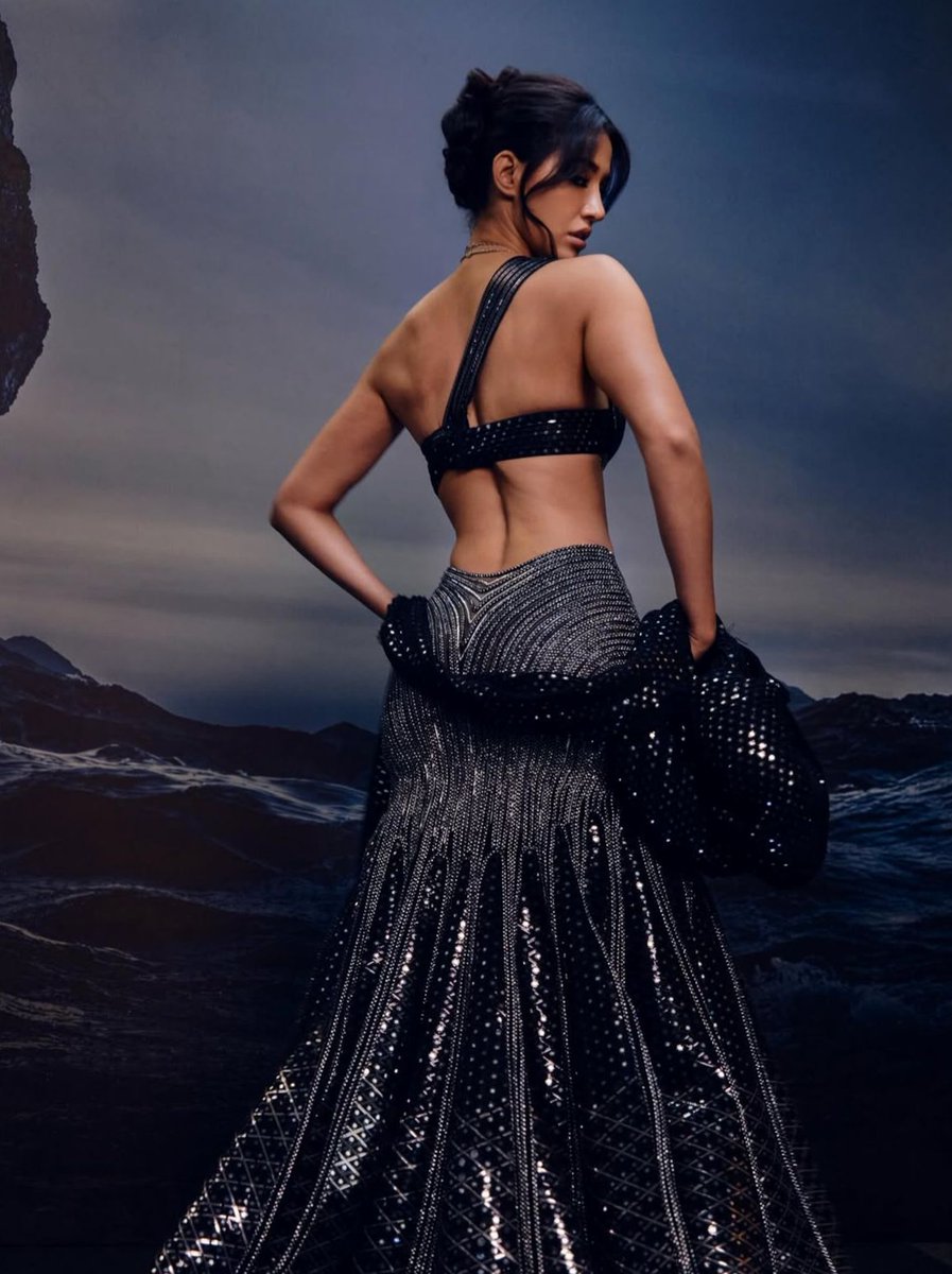 Disha Patani tweet media