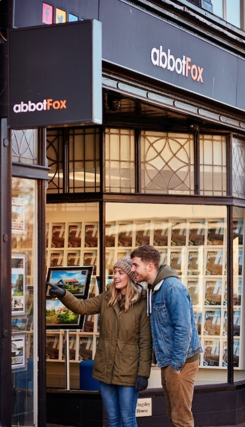 abbotFox tweet media