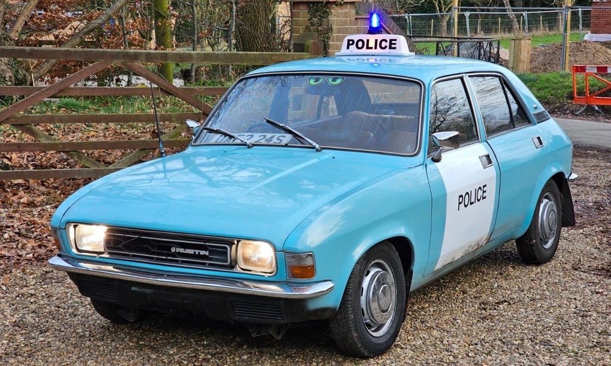 Unusual Cars UK tweet media