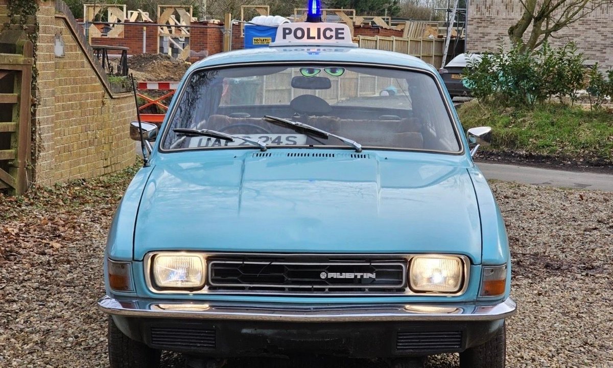 Unusual Cars UK tweet media