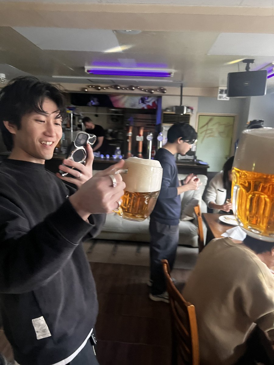 ジン tweet media