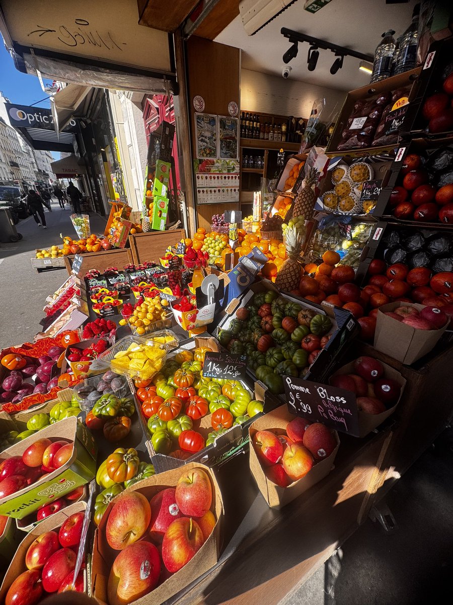 Simon Wood tweet media