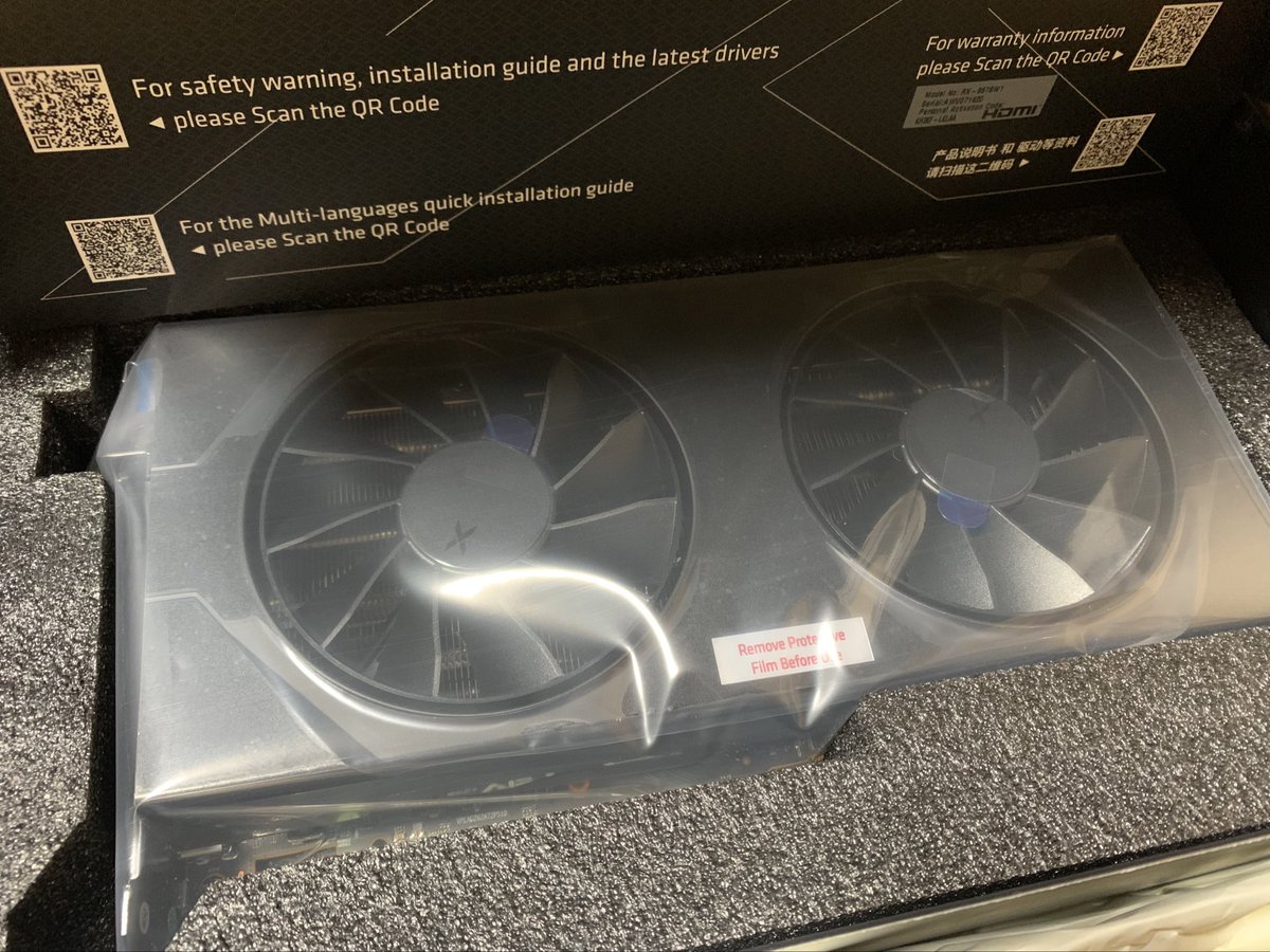nuko_senpai1's tweet photo. 当たった特価クーポンで購入した9060XTきた❗️
これでメイン機、サブ機両方完成して長く使えるようになった❗️
しばらくPCは弄らなくて良くなったからお金使わずすみそうだ…_(:3」∠)_
#XFX_Force
#XFX
#GOPPA https://t.co/rB4CpElHPS