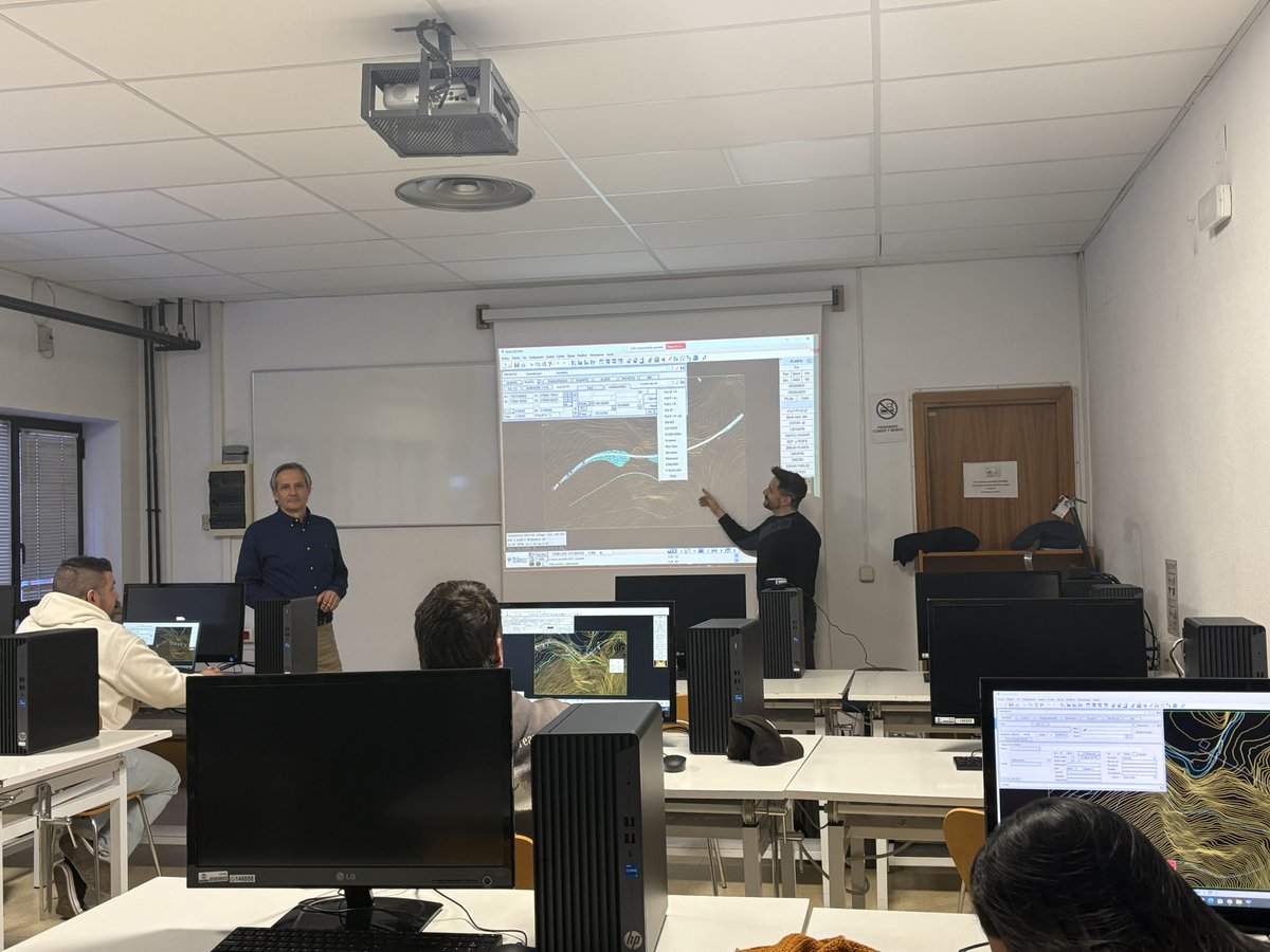 ETSI Topografía, Geodesia y Cartografía - UPM tweet media