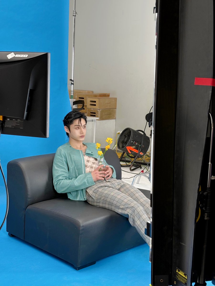 김지웅 Kim Jiwoong tweet media