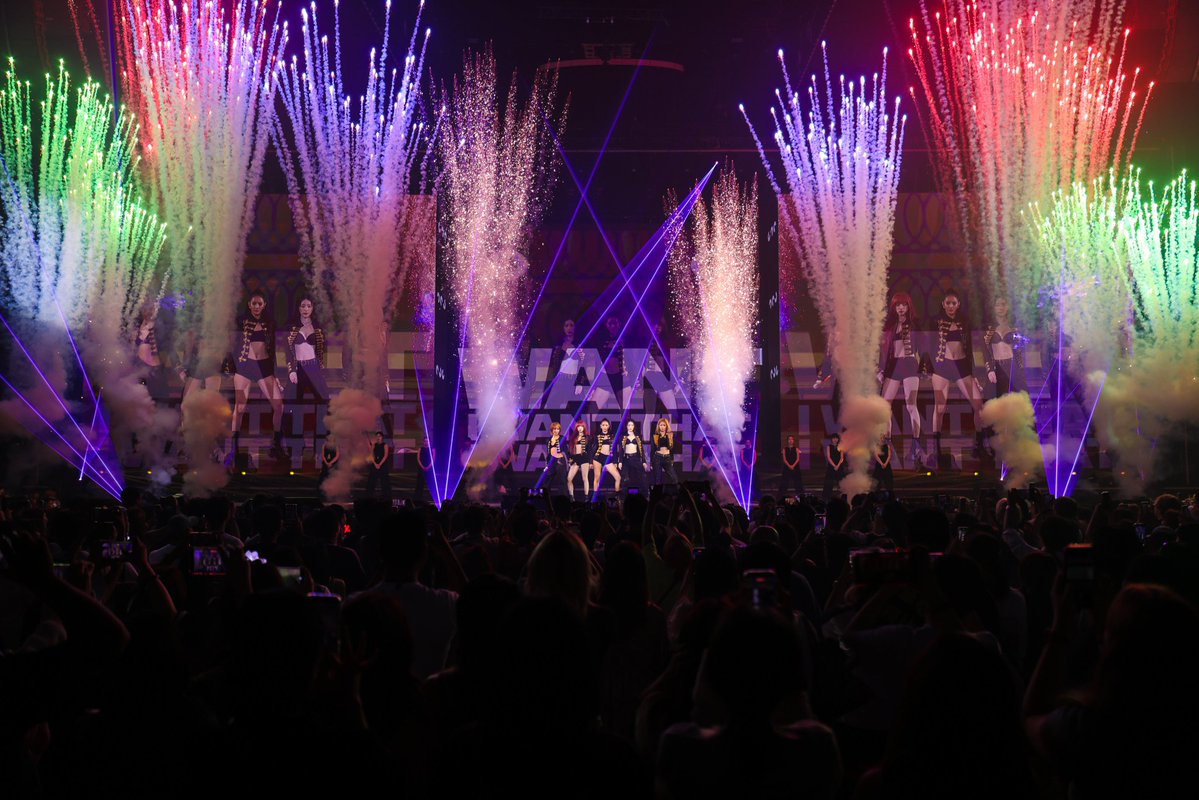 𝐒𝐘 tweet media