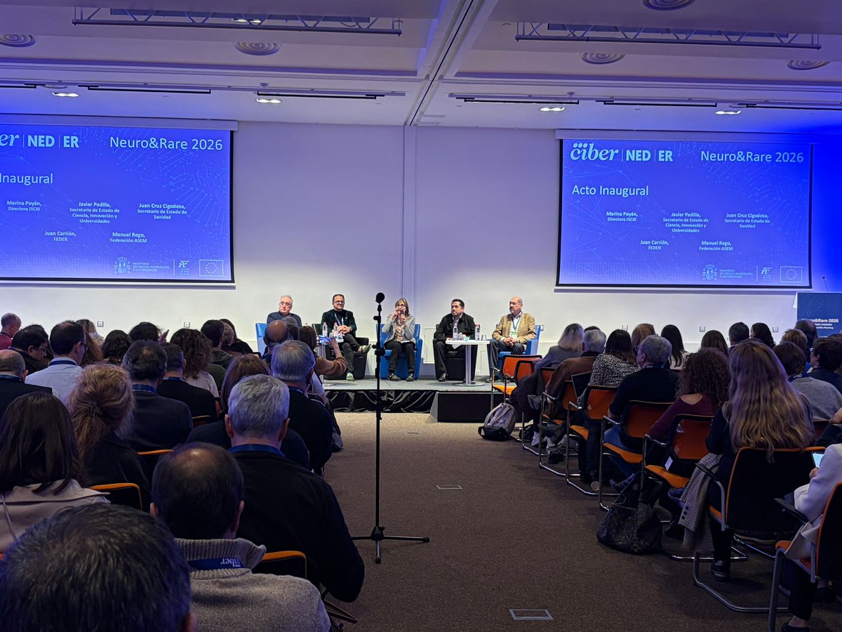 CIBER_ISCIII's tweet photo. Damos comienzo a las Jornadas #CIBERNeuroRare26 👏👇
➡️Adolfo López y Chema Millán, directores científicos #CIBERNED y #CIBERER
➡️Marina Pollán, directora del @SaludISCIII 
➡️Juan Carrión @FEDER_ONG y Manuel Regó @Federacion_ASEM https://t.co/CAjniktvdl