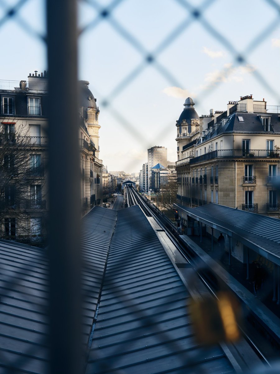 Maksim Gladkii tweet media