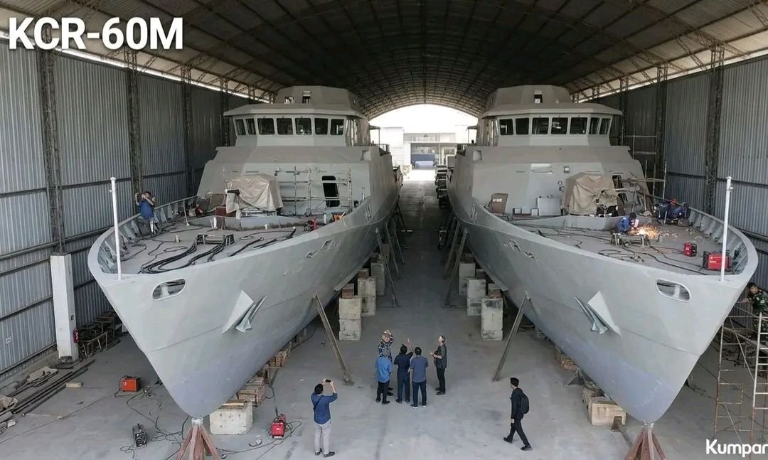 robe_1807 tweet media