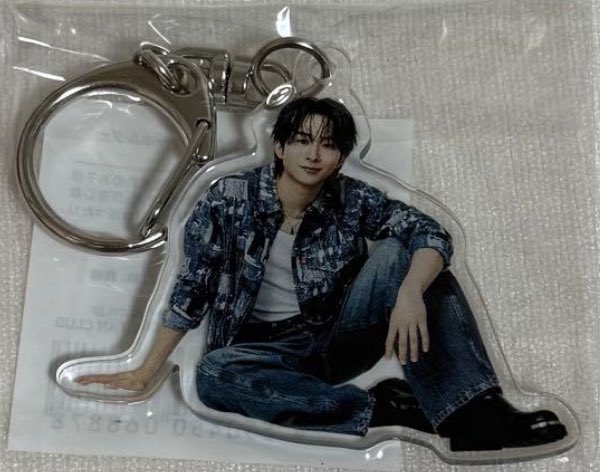 🕊️➖ tweet media