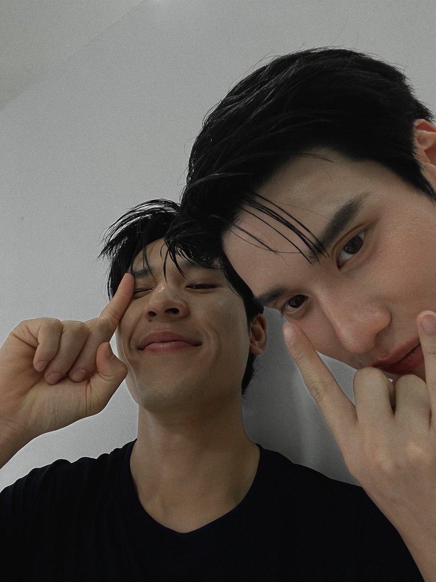 Pearlpooo tweet media