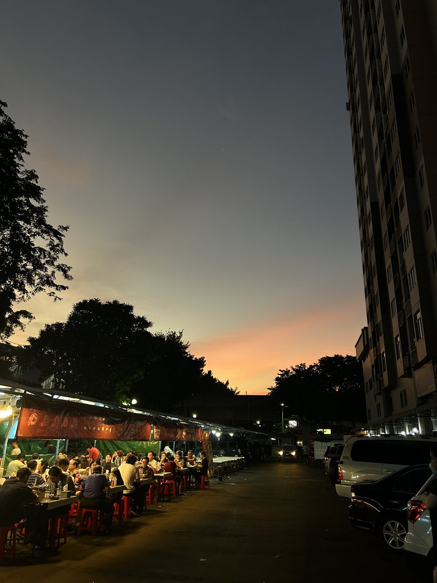 Si Paling Kelapa Gading 🍜 tweet media