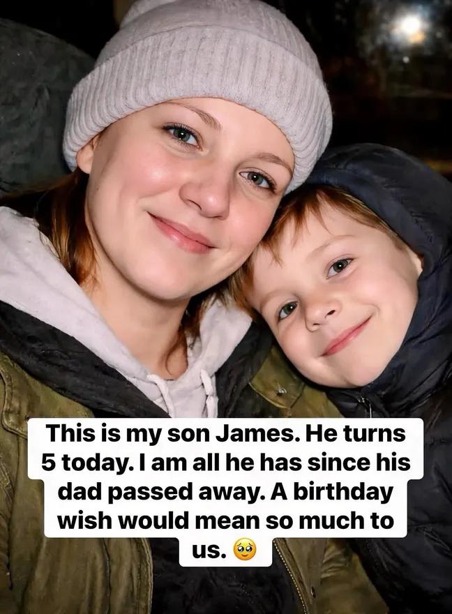 Arooj 1234 tweet media