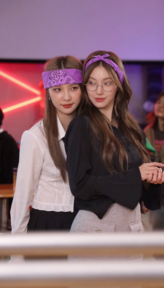 ลัลล์ไม่ชอบไวน์ ENEMIES WITH BENEFITS tweet media