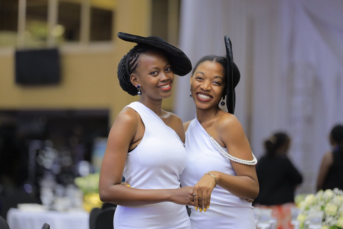 Doué Hostesses Uganda tweet media