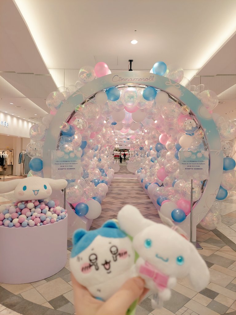 れおみ tweet media