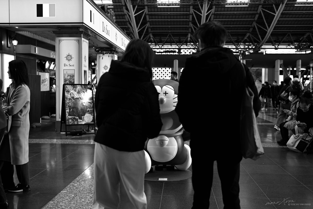 monoXron tweet media