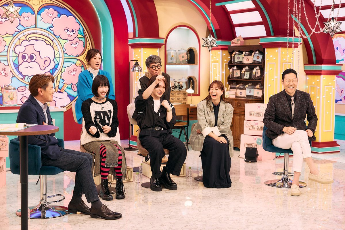 JinmResult's tweet photo. #今日は何の日
【2025年3月24日(月)】
TBS 月9枠 #タミ様のお告げ 開始
2024年10〜12月に放送されていた #THEMC3 の後継番組
レギュラー出演者は中居を除いた東野・ヒロミ・田村の3人は続投。
本番組のテーマは、”日本一余計なお世話バラエティー”と前番組とおなじ。
#東野幸治
#ヒロミ
#田村真子 https://t.co/6i7dLedeT6