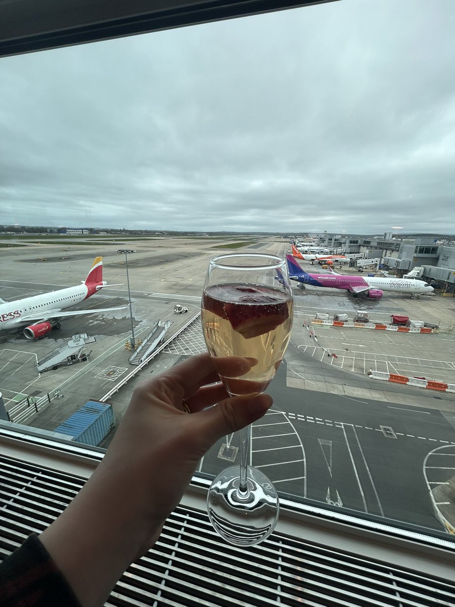 Bobbi Huyton tweet media