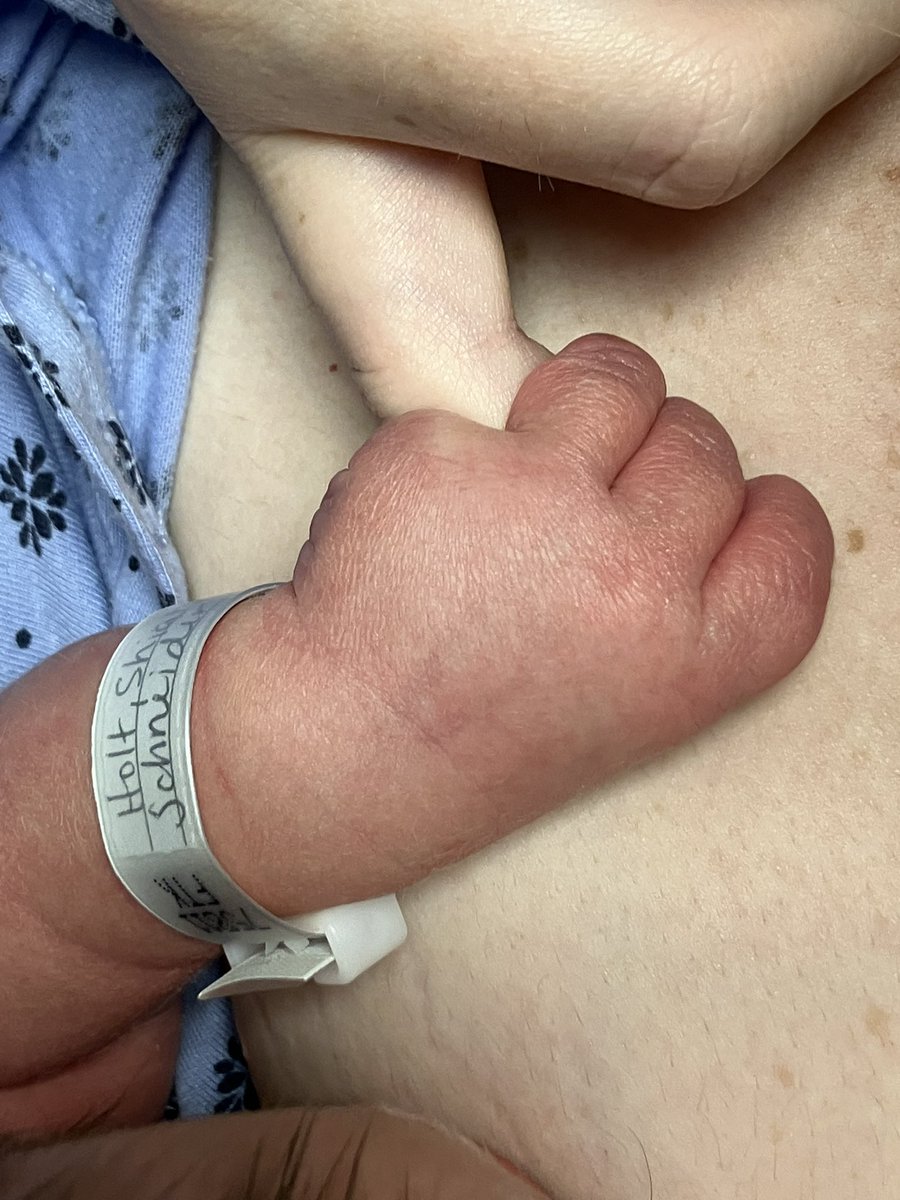 Mrs. Holt tweet media