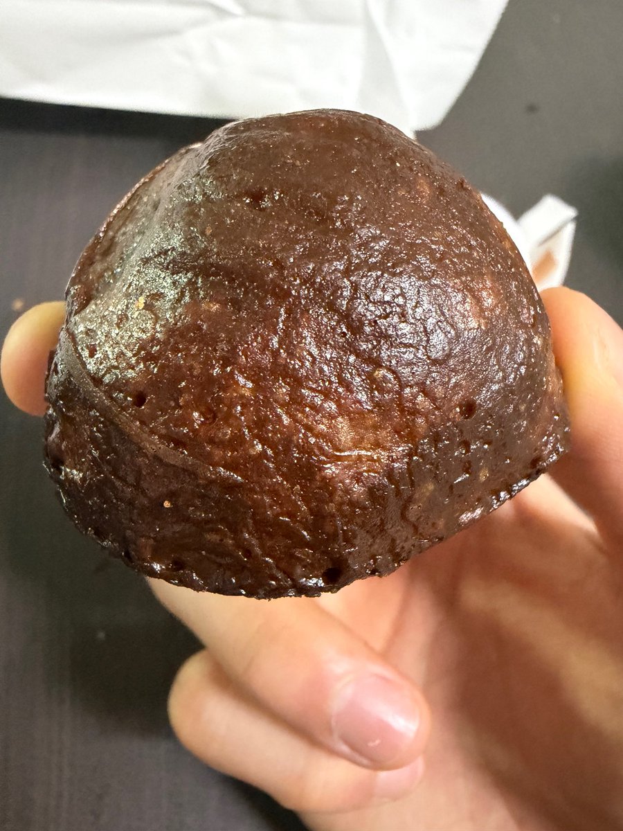 & 사사 tweet media