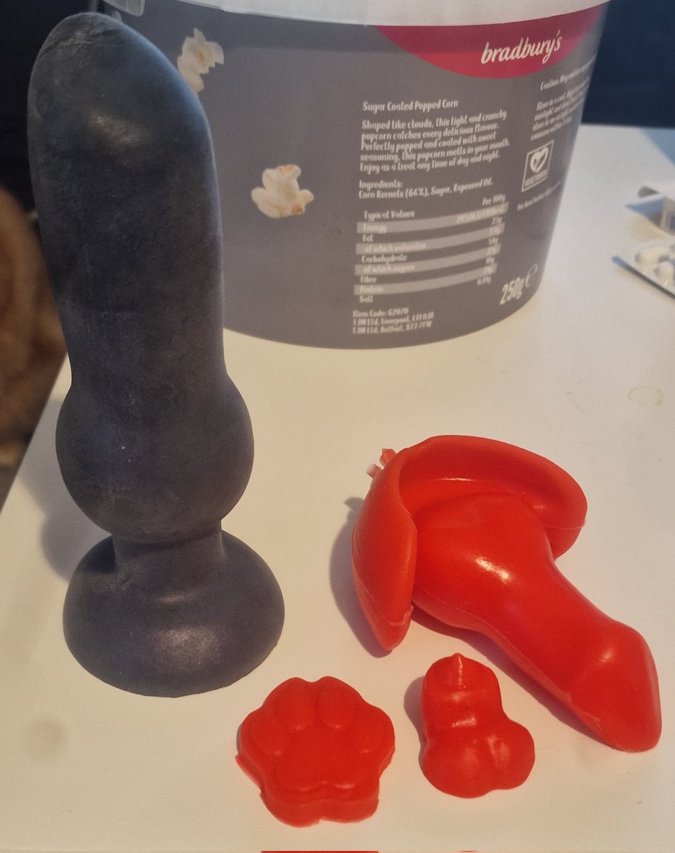 Playtime Pleasures tweet media