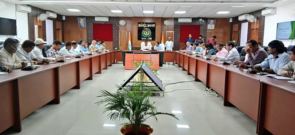 DM Amethi tweet media