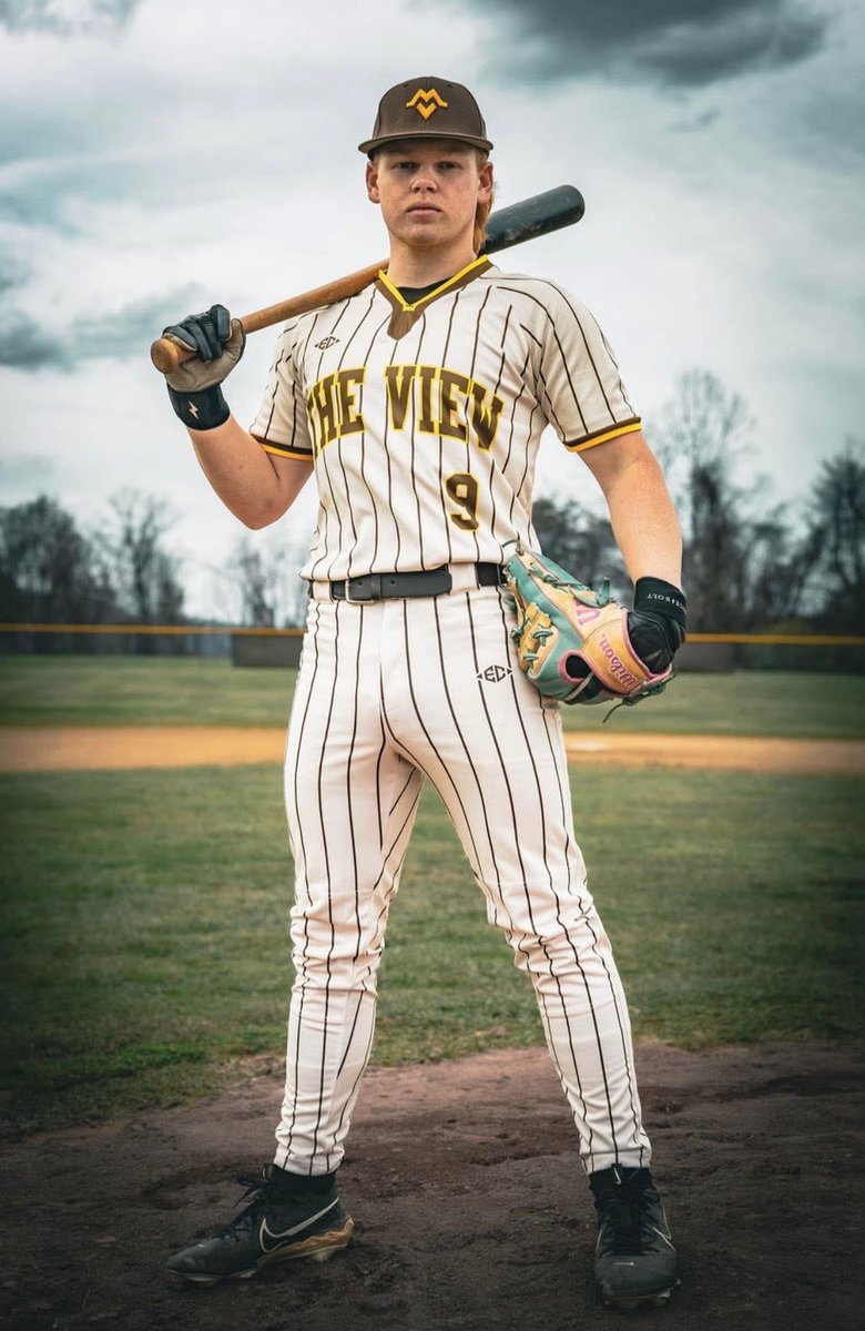 Elk City Sportswear tweet media