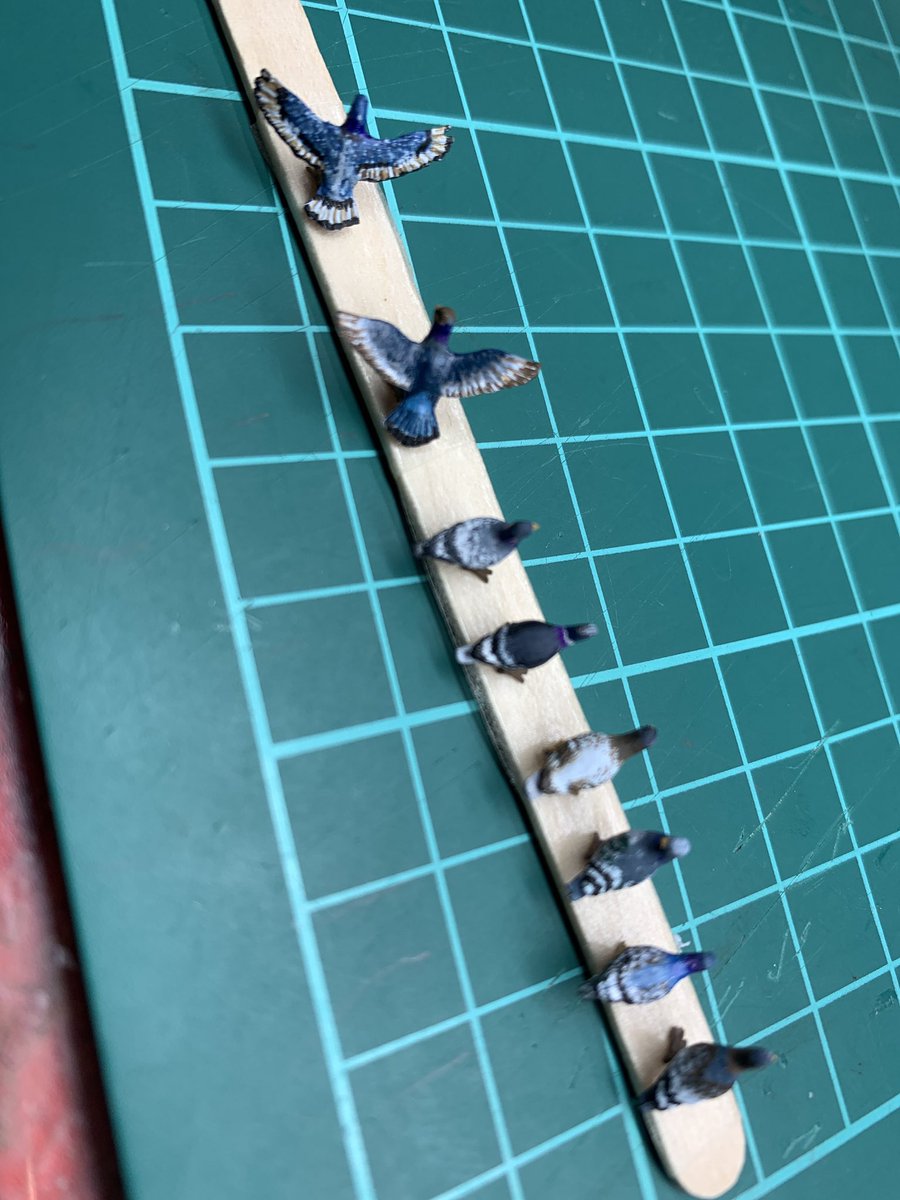 hally_works（EVERRIVER） tweet media