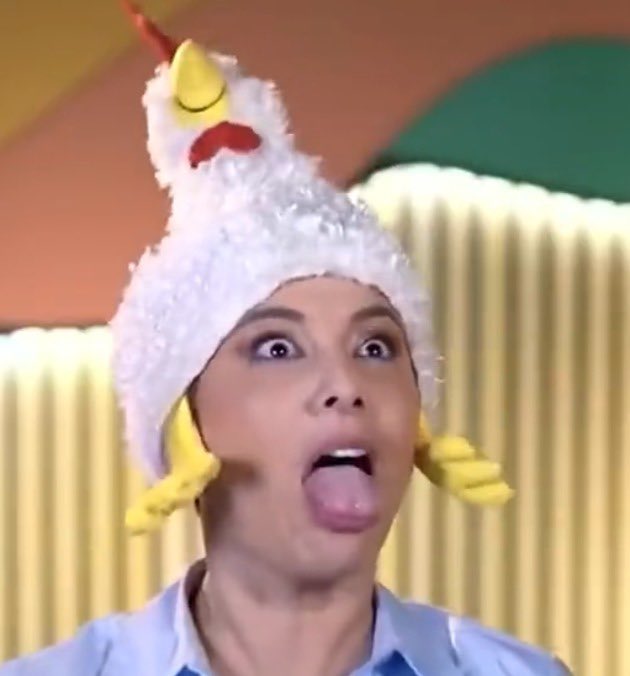 Timeline tweet media