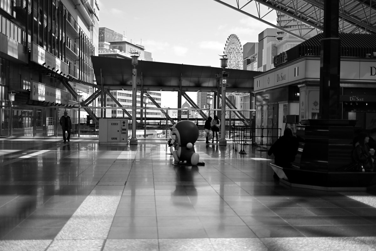 monoXron tweet media